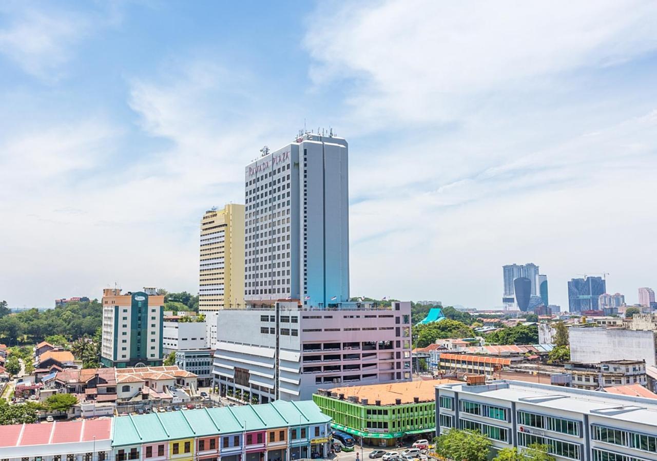 Hotel Ramada Plaza By Wyndham Melaka Extérieur photo